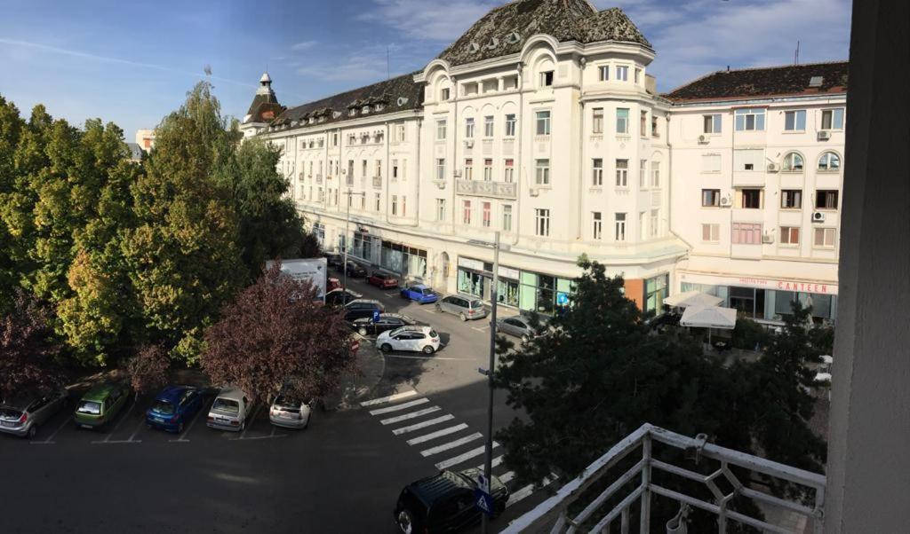 Old Town English Park Residence Craiova Exterior foto